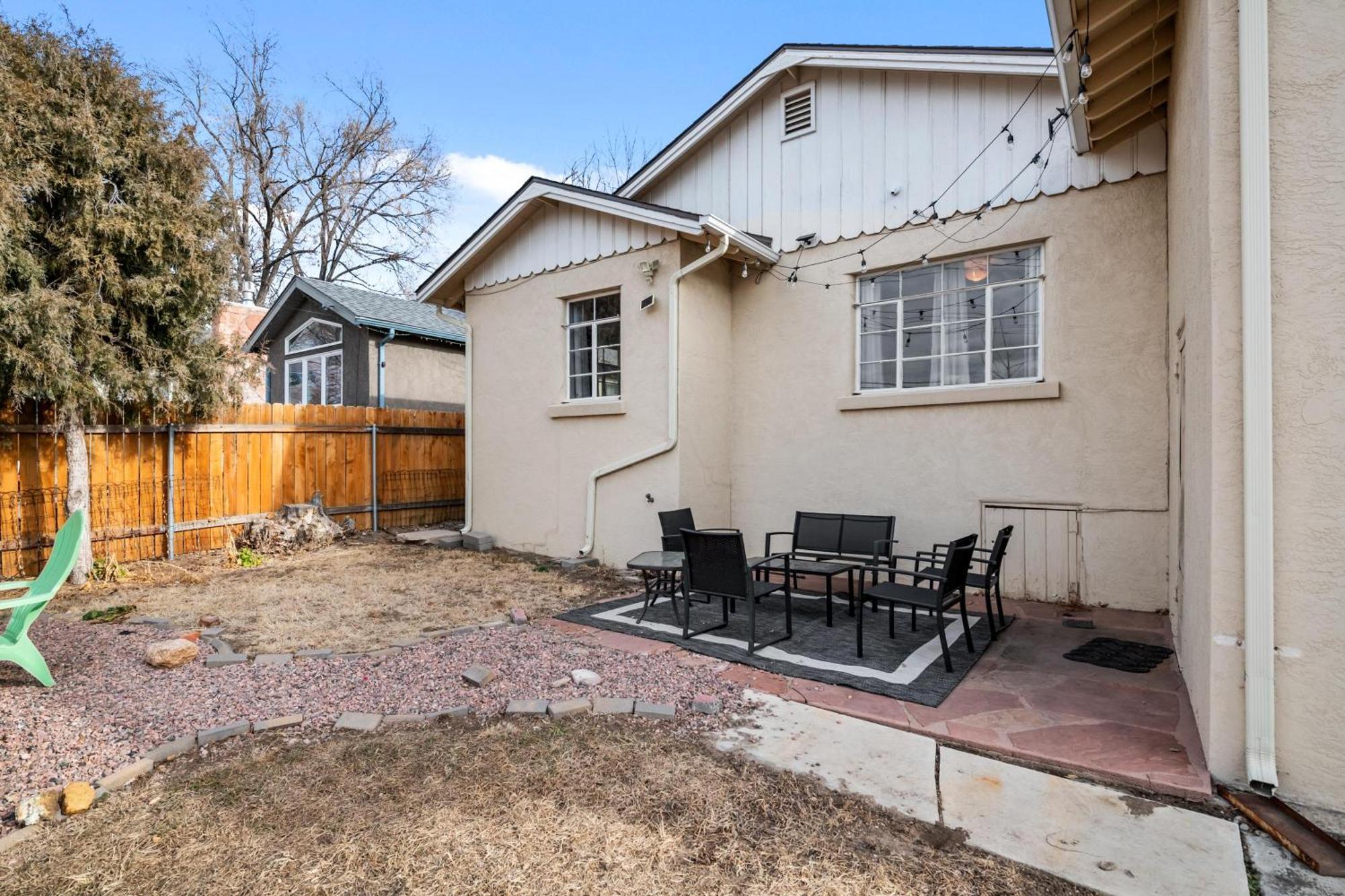 Bonfoy - Colorado Springs Villa Exterior photo